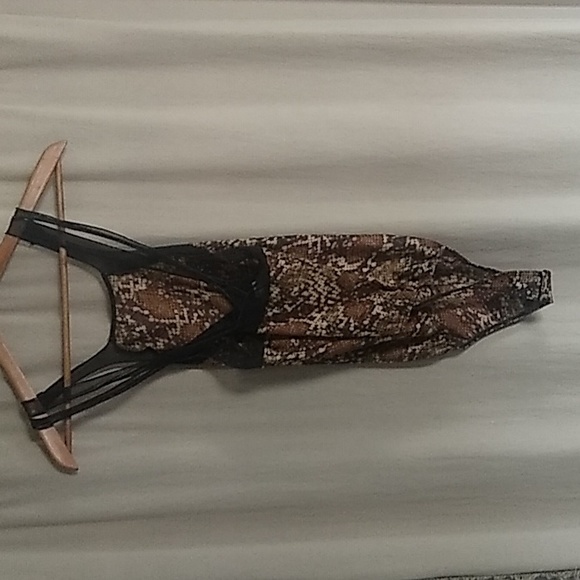 ☆LAST CHANCE☆ NWOT Intimately Free People Nights Out Snakeskin Print Bodysuit - Picture 3 of 8